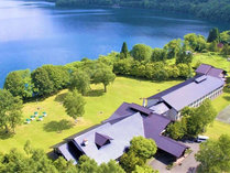 【十和田湖・季節の移ろい】ホテル外観（2022年） 写真