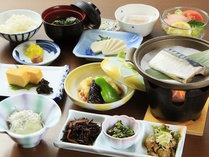 【朝食】身体に優しく元気になる、手作りにこだわった和食膳※一例