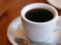 15:00～22:00は無料のセルフカフェもございます。あたたかいコーヒーをどうぞ！