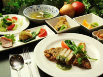 ◆【ご夕食一例】ブランド豚《杜仲茶ポークグリル》がメインのディナーコース