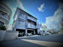 大島海峡が見える海まで徒歩1分♪近くに飲食店もあります♪ 写真