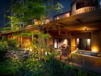 自然風景と天然温泉を愉しむ静寂の宿（ホテル鐘山苑４階５階特別フロアー） 写真