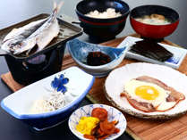 朝食◆定番鯵干物や手作りベーコンなど