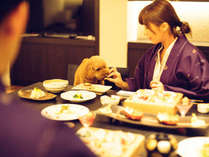 美しく鮮やかに彩る会席を愛犬とともにお部屋食で。