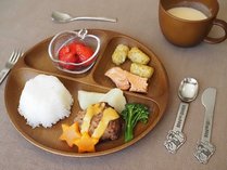 お子様プレート（夕食）一例　※季節や仕入れによって食材が異なります