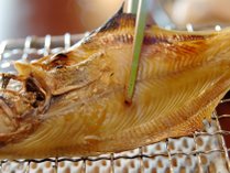 魚の干物イメージ　3種類からチョイス☆目の前で焼きながらお召し上がりいただきます（朝食イメージ）