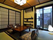 京町家の風情を味わうことの出来る、１日１組限定の贅沢な宿。