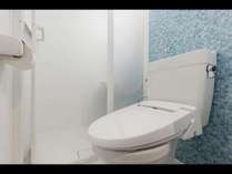 ４人部屋個室　専用トイレ／シャワー