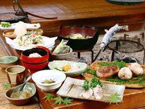 夕食◆季節の炉端焼きが名物！囲炉使った田舎料理をどうぞ♪