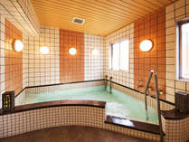■男性用大浴場■のーんびり足を伸ばせる広さの大浴場でリラックス♪