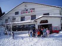 ご家族、ファミリィーで冬山を楽しんでください。