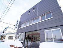 *【外観】当館は昭和初期に建てられました。昔ながらの雰囲気をもっています。