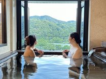 【素泊まり】伊豆の自然を眺めながら24時間入浴OK！大きな浴槽で足を伸ばして温泉リラックス♪