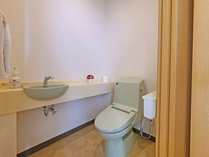 #スーペリアツイン　バストイレ別々のスペースにございます。