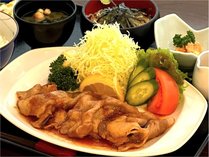 旭川のブランド豚「大雪さんろく笹豚」を使った生姜焼き定食です。