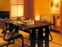 ■お部屋食プランでは、テーブル椅子席でお食事を堪能することも出来ます。