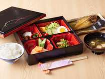 当館の朝食は地元京丹後の食材を使った、身体に優しいメニューです。
