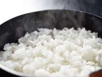 ・店主が丹精込めて作ったコシヒカリ100％の自家産米をご堪能ください