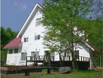 Alpine Inn MIZUSHIRO exteria in Spring