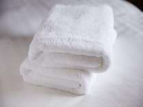「今治タオル」ならではの肌触りのよさ、柔らかさ、吸水性の良さを実感できる高品質なタオルです。