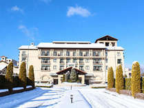 冬のホテル外観