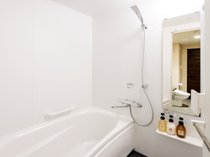 お家のように広々とした浴室でリラックスできるバスタイムを提供致します。