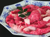 【近江牛すき焼き】　日本屈指のブランド和牛『近江牛』をすき焼きで　