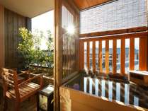 【客室】24時間お好きなお時間に草津のお湯がお部屋でお愉しみ頂けます/Enjoy　the　onsen　anytime