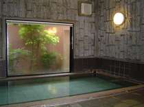 人工ラジウムイオン鉱泉の大浴場★無料でお入り頂けます。夕方１５時～２６時、朝は５時～１０時までです★