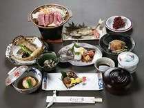 夕食は飛騨牛の焼肉メインにお刺身、天ぷらなどの和食ミニ会席になります。（写真はイメージです）
