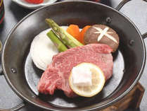 *「黒田庄牛」のヒレ肉を贅沢にステーキでお召し上がりください