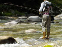 ■【釣りイメージ】大自然で渓流釣りを楽しもう！　※写真はイメージです