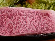 地元のお肉屋さんイチオシのお肉を使った「和牛ステーキプラン」は当館一番人気！鉄板でお出しします♪