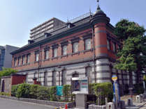 ◆赤れんが郷土館：旧秋田銀行の本店として明治45年に竣工。現在は国重要文化財（当館から徒歩約1分）
