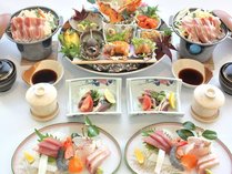 高知の郷土料理「皿鉢」を楽しめる！黒潮の幸のお造りも美味しい2名様分のお料理例です。