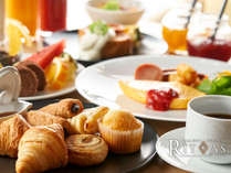 【朝食／オールデイダイニング　リートス】1日のはじまりを彩るホテル自慢の朝食をお愉しみください。