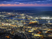 【日本新三大夜景都市認定】北九州市皿倉山からの夜景