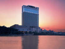 帝国ホテル大阪の東側には雄大な大川の流れを望めます。 写真