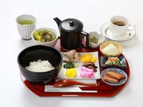 【朝食】鶏飯（1日10食限定）奄美の郷土料理。スープをかけてお召し上がり下さい（税込み1,430円）