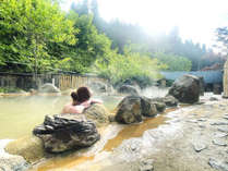 【露天風呂】ラムネ温泉でゆっくりリラックス♪※露天風呂は日ごとの男女交代制です