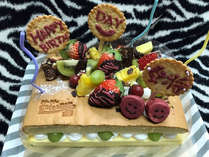 ケーキ例、記念日プラン特典台湾カステラケーキ（５～６人前　※ご予約は３日前まで）