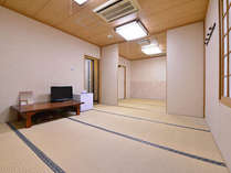 *和室14畳（客室一例）/ファミリーやグループでお寛ぎいただけるゆったり広々としたお部屋。