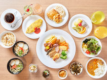 【朝食イメージ】県産野菜などの素材を活かした沖縄創作料理でおもてなし。