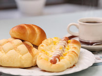 「パン工房　YU-JIN」の焼き立てパンを朝食で♪