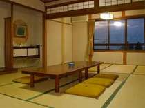 ほっと落ち着き和室は昔ながらの落ち着きがあります。