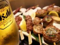 【提携飲食店】居酒屋桜坂道志豚の串盛りとビールが最高！
