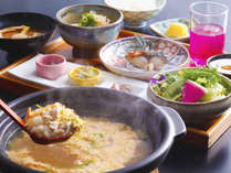 【和朝食】地鶏を使った『とり雑炊』は枕川楼の名物☆やさしい味の和朝食をご用意