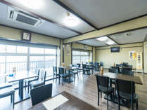 食堂　真鶴港と海を眺めながらお食事ができます！
