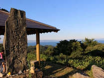 大高森展望台。松島の形状を箱庭のように見られることから「壮観」ともいわれる。