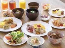 【朝食】熊本をはじめとした九州ならではの旬の食材を使用しております。